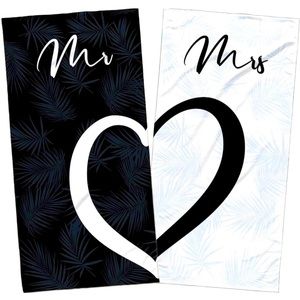 MR. & Mrs. Matching Beach Towel Set for Wedding Gifts, Honeymoon Gifts 🎁